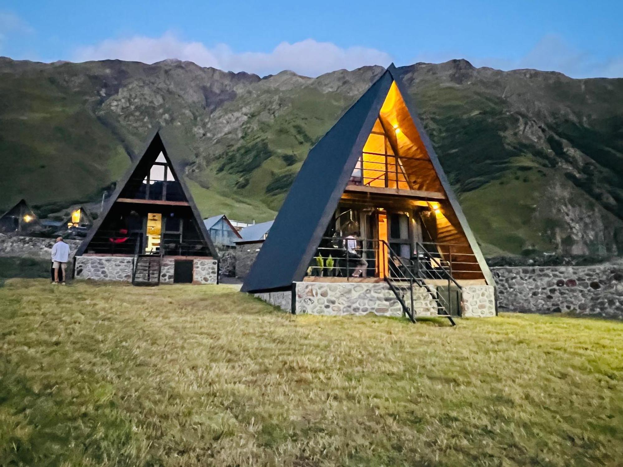 Sanseco Cottage Kazbegi Eksteriør bilde