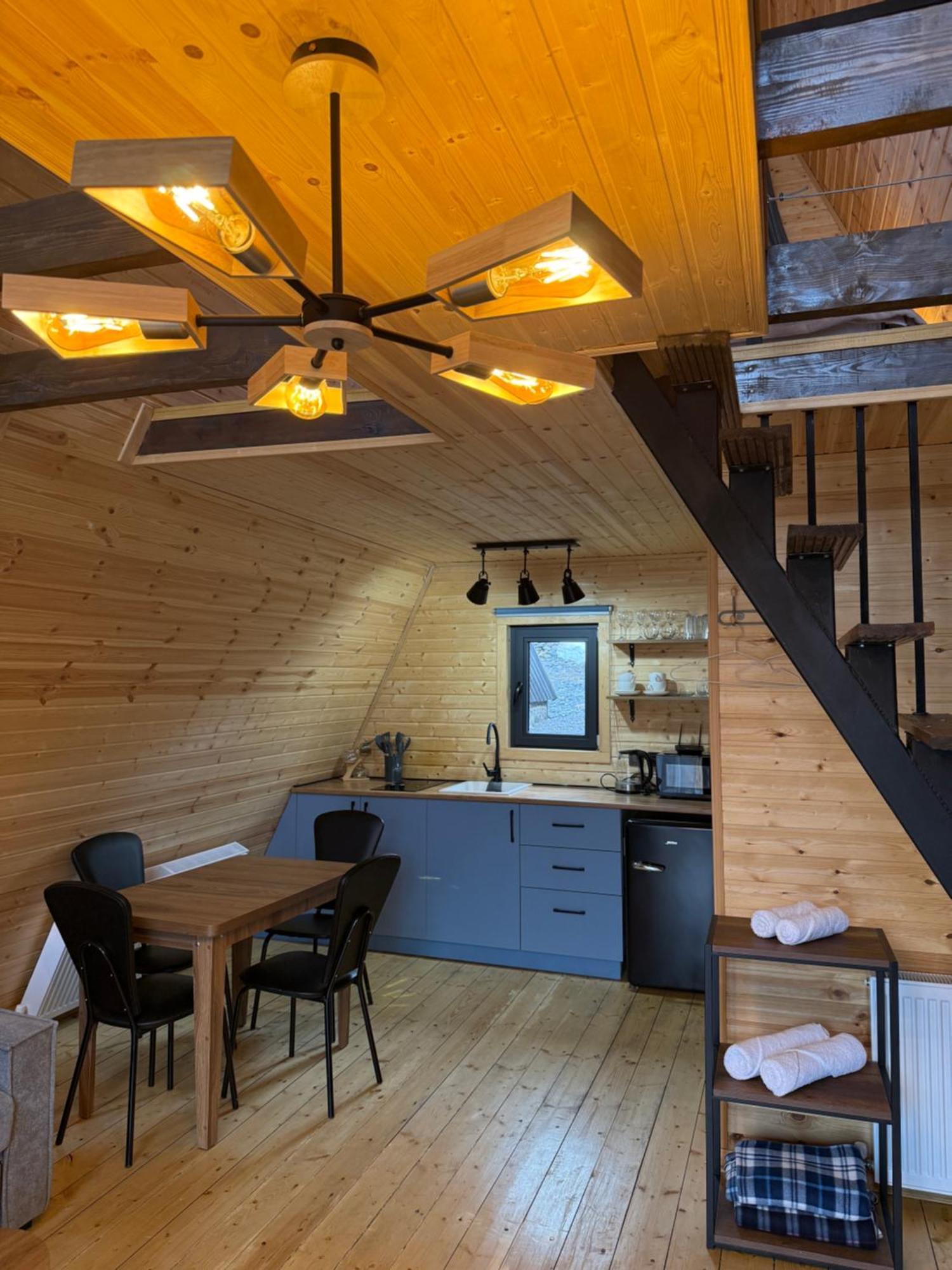 Sanseco Cottage Kazbegi Eksteriør bilde